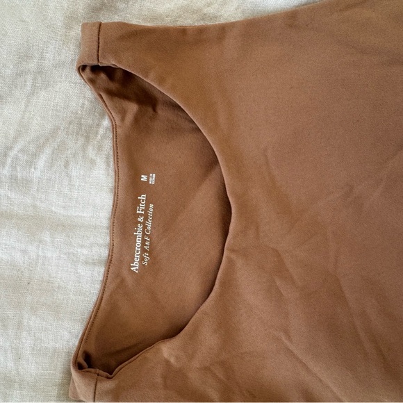 A&F Double Layered Seamless Body Suit Scuba - Tan M - Picture 2 of 3